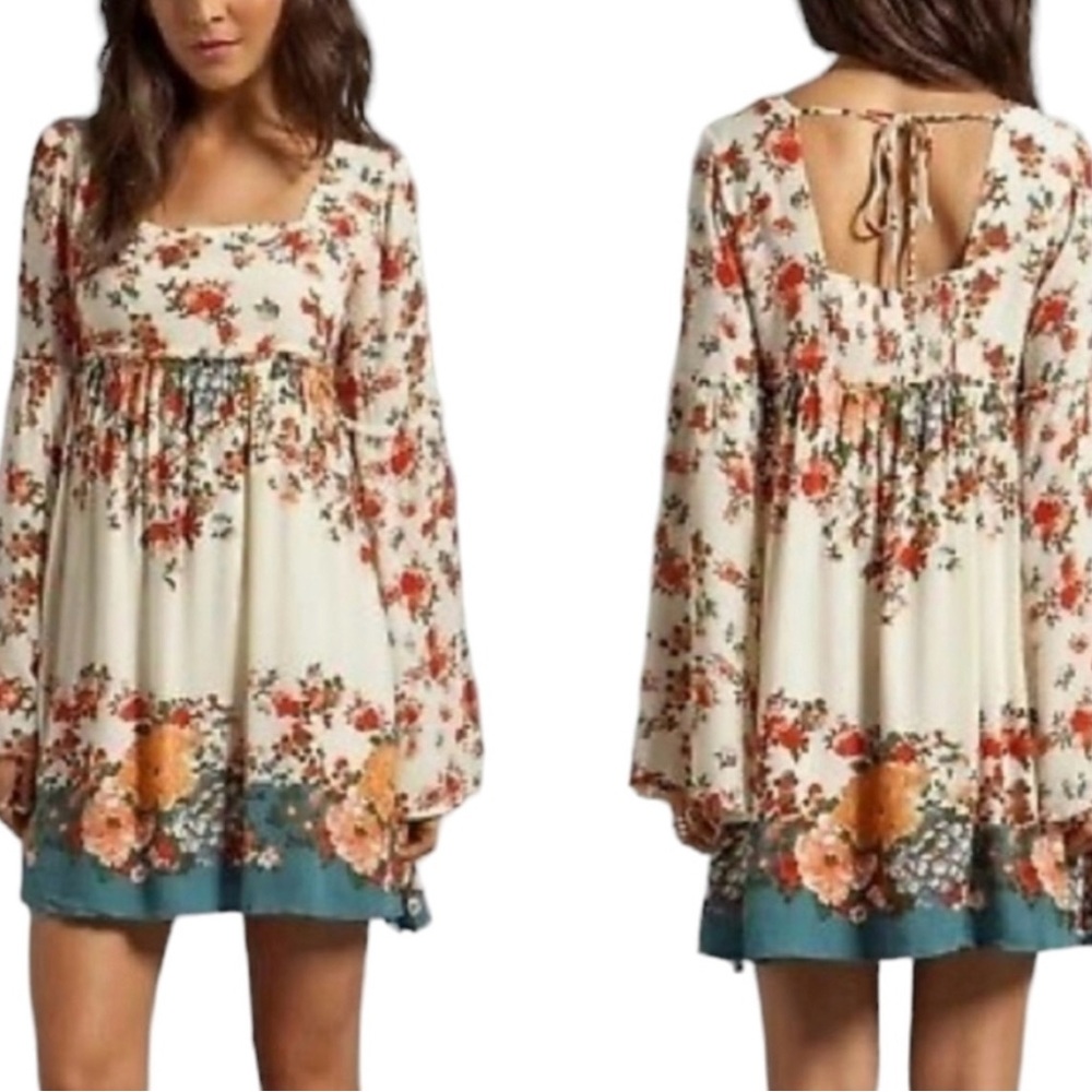 FREE PEOPLE Floral Bell Sleeve Dress With Open Back Detail! Size XS